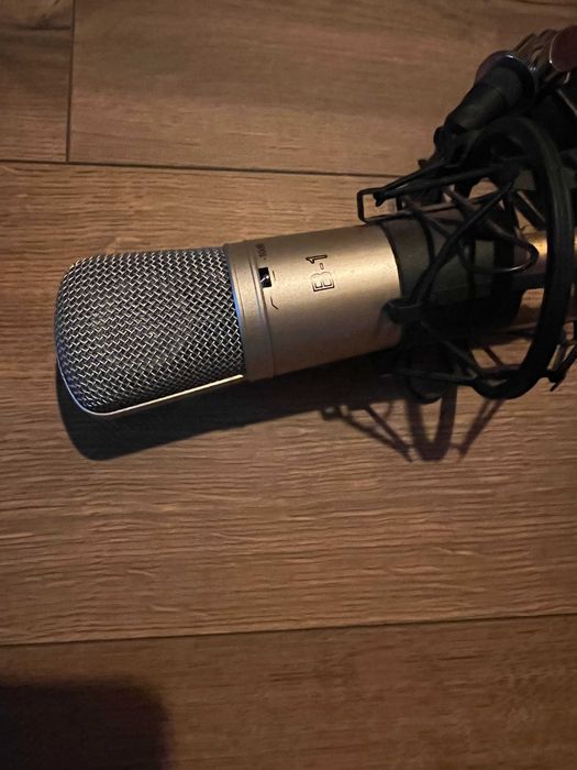 Behringer B-1 - Mikrofon pojemnościowy + ramię rode + kabel xlr