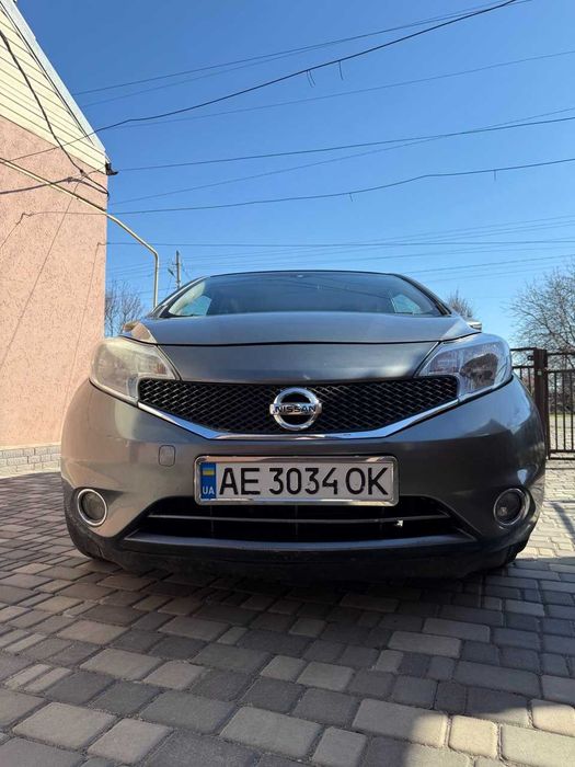 Nissan Note E12,2015 року