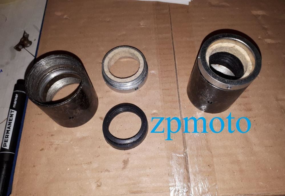 Стаканы передней вилки 2 шт. Днепр (Мт) К-750 Касик Сальниковая гайка