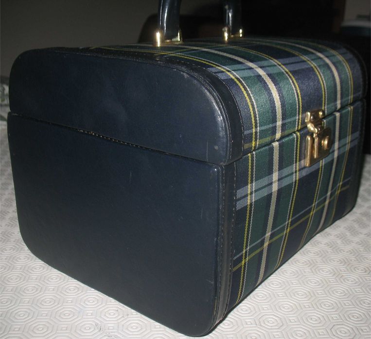 Mala de Viagem Necessaire de Senhora