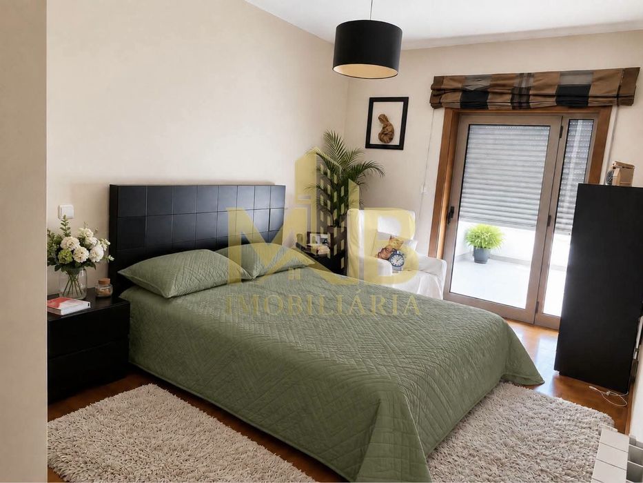Apartamento T3 Centro de Paredes