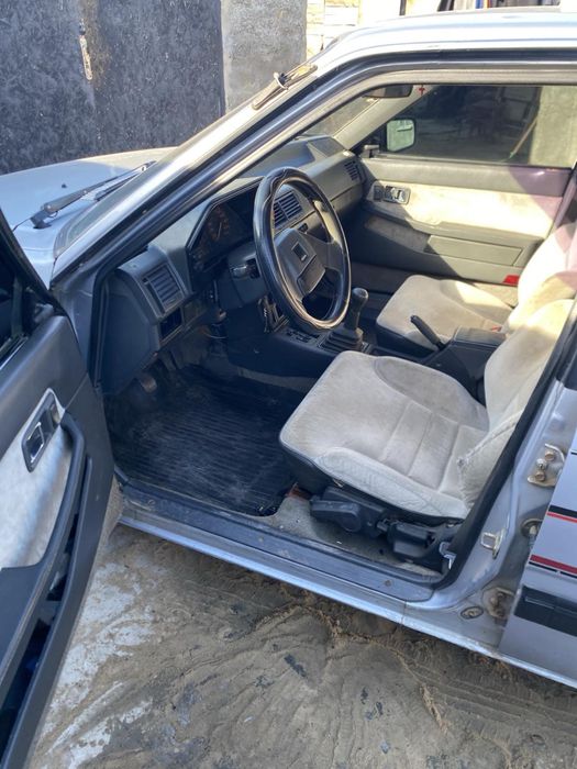 Автомобиль Mazda 626