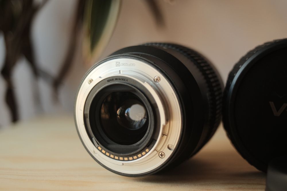 Samyang V-AF 45mm T1.9 para Sony E-mount
