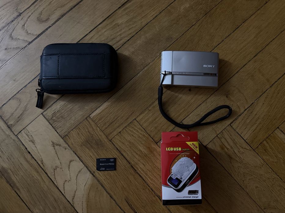 Sony Cyber-shot DSC-T30 Вінтажний Цифровий Фотоапарат Мильниця у2k TikTok