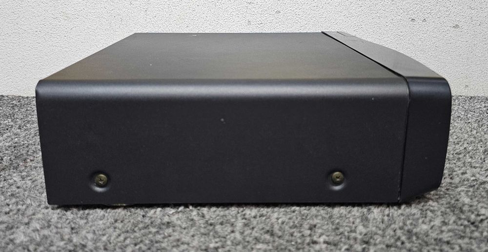 Tuner sound processor TECHNICS ST-CH510.