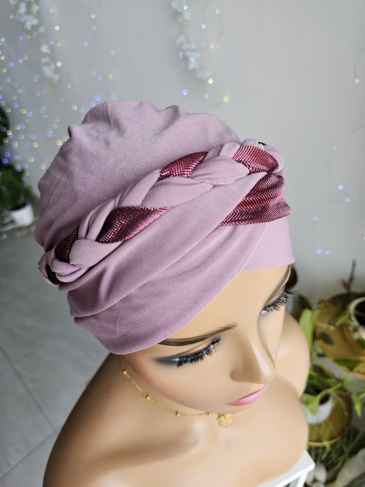 Ozdobny turban na głowę czapka chustka w trakcie leczenia Gabi róż