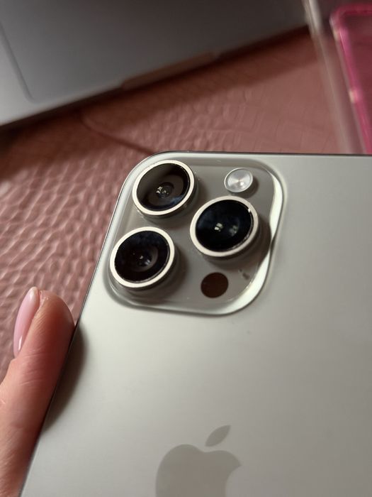 IPHONE 15 pro max 512 gb 87% natural titanium neverlock