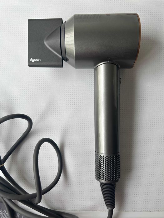 Dyson Supersonic c/ Acessórios e Embalagem Original COMO NOVO