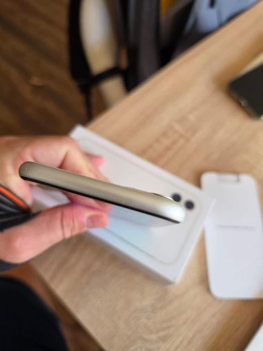 iphone 11 branco