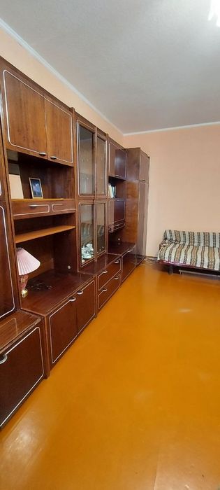 Здам квартиру на Харківській є все необхідне меблі та техніка