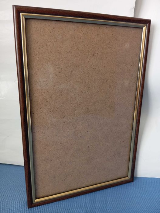 Фоторамки декоративные, настенные, настольные для дипломов, грамот