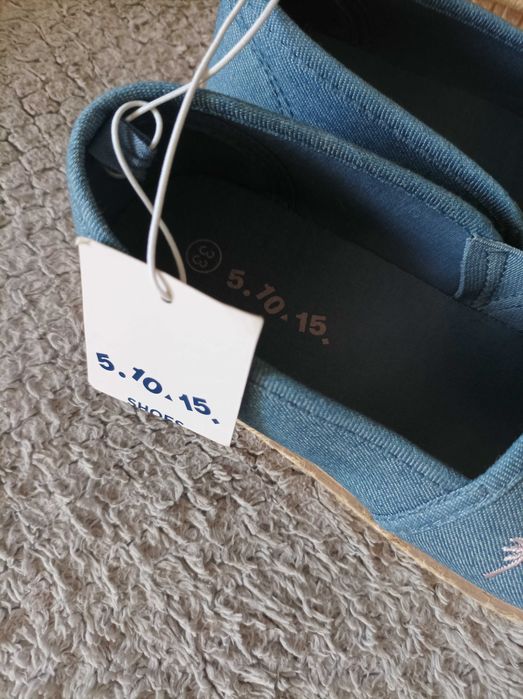 Espadryle dla dziewczynki NOWE r.33