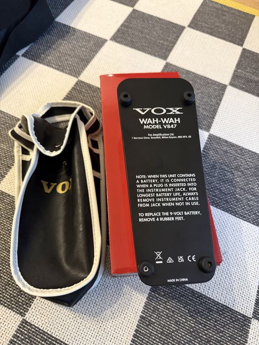 VOX 847A wah wah