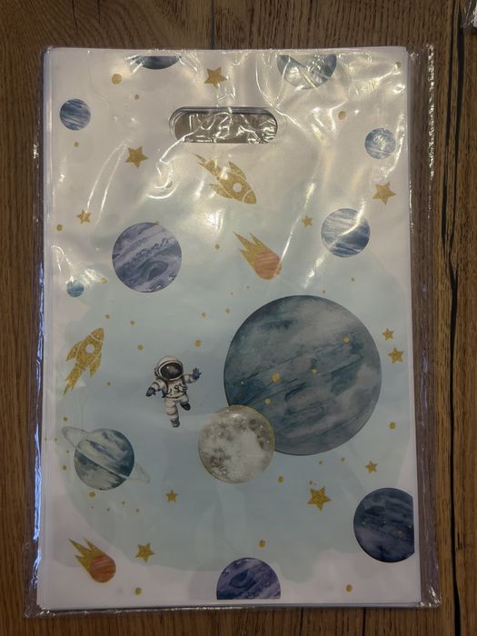 Подарункові пакетики, пакетики в садок , пакети для солодощів .