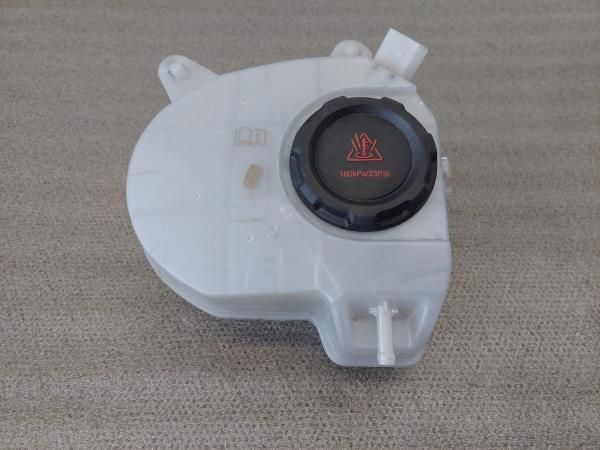 Vaso Expansao / Radiador VOLKSWAGEN Golf VIII (CD1)