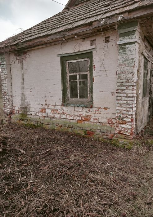 Продам нерухомість