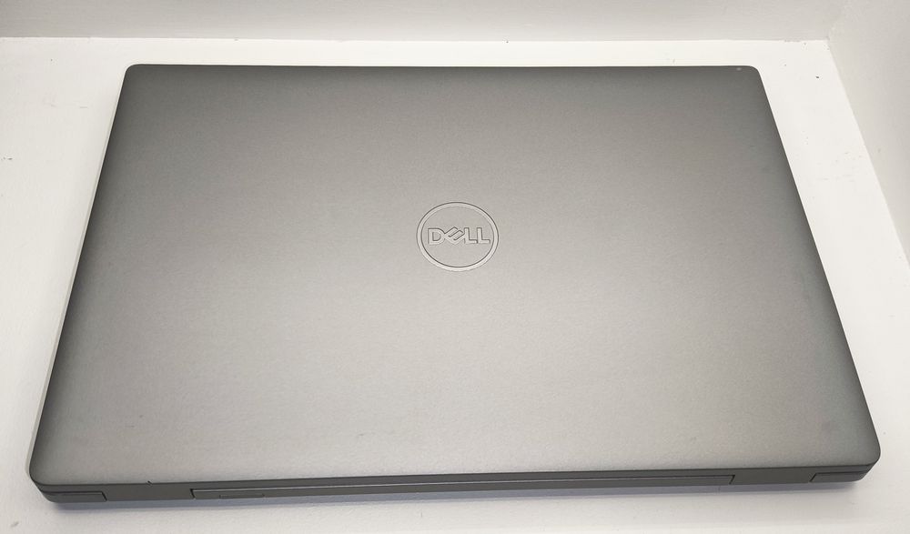 Dell Precision 3561 Графічний ноутбук