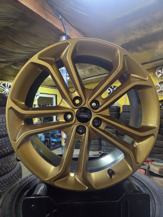 Felgi Aluminiowe 5x108 8Jx19 ET55 Ford Focus ST