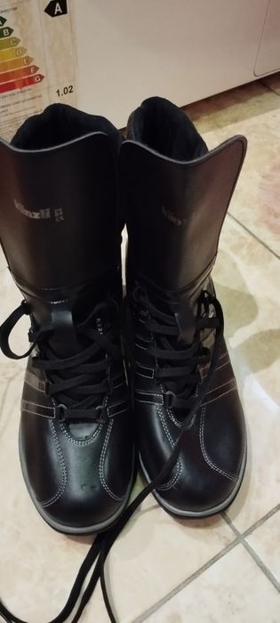Черевики берци розмір 38