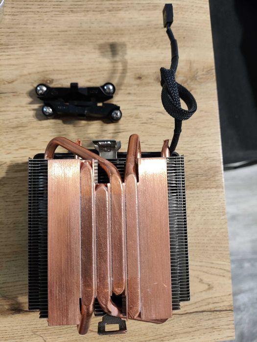 Chłodzenie CPU AMD Wraith Prism
