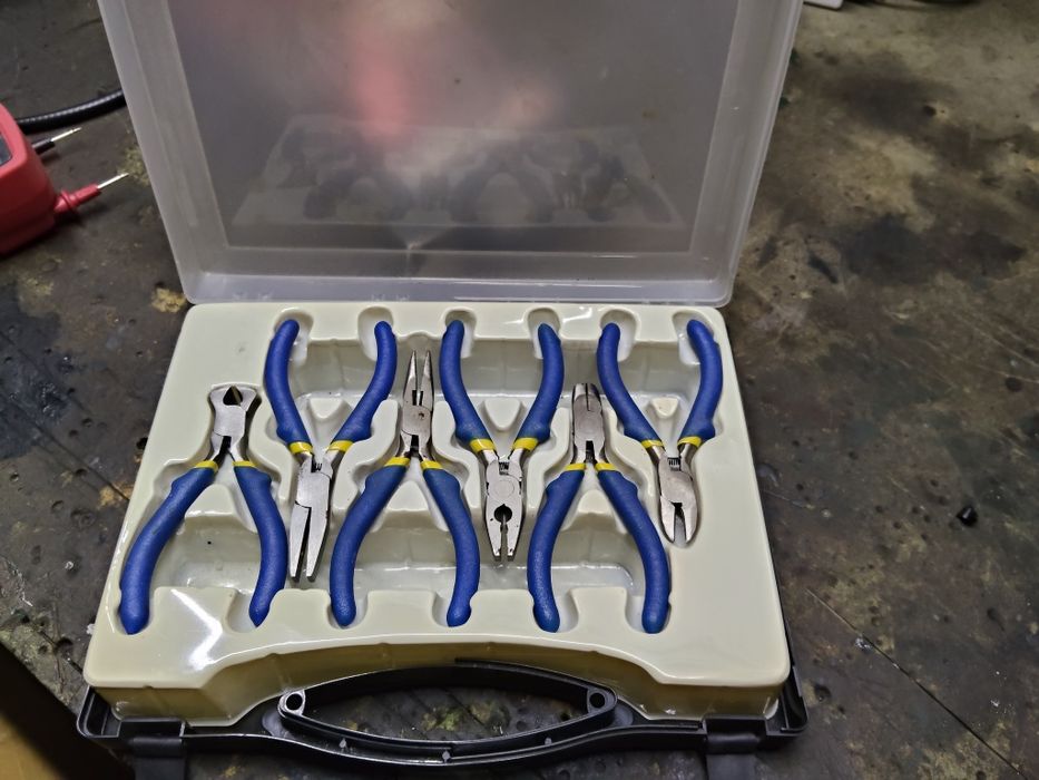Conjunto Alicates de eletrónica/ relojoaria