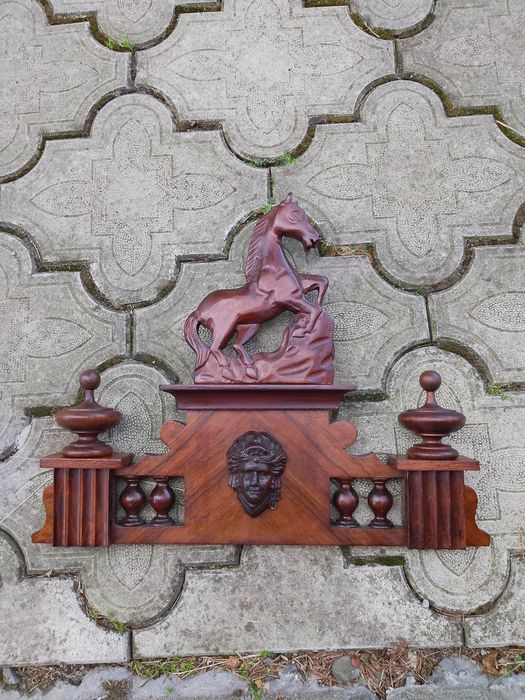 Stara korona do zegara.