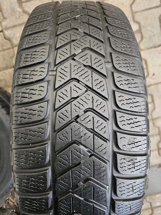 Zima Pirelli 215/55 R18 5.5mm