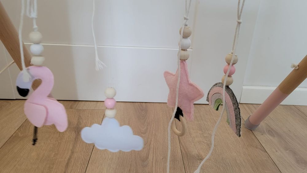 Stojak edukacyjny Baby GYM Pink Happy hippo