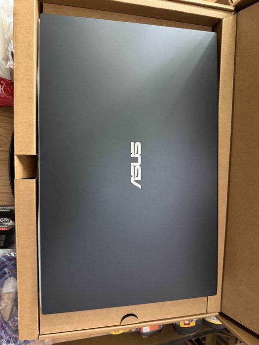 Ноутбук ASUS ExpertBook