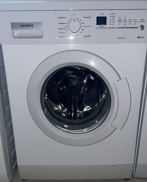 Пральна машина Bosch WAE282V7