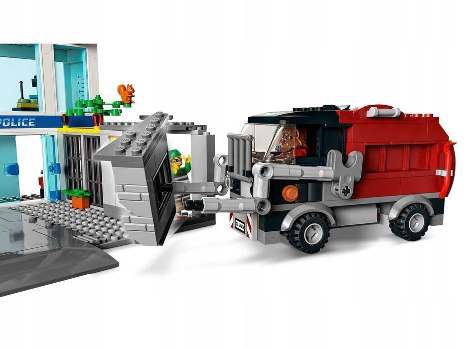60316 - LEGO City - Posterunek policji