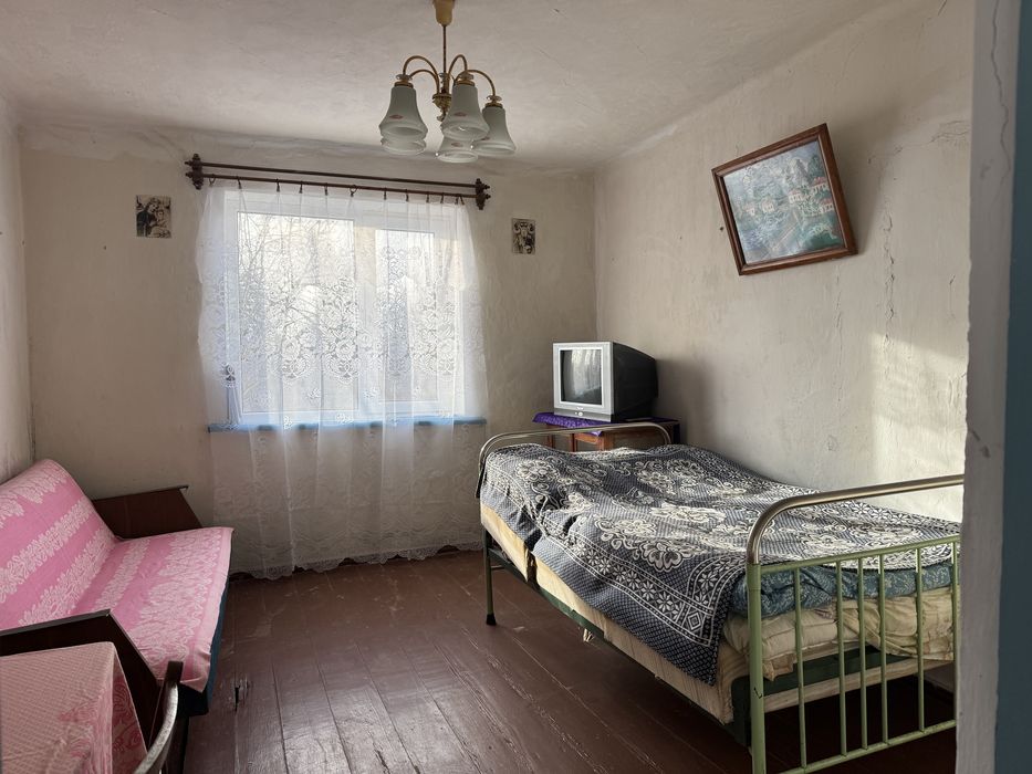 Будинок с. Задиби . 15 км від м Ковель