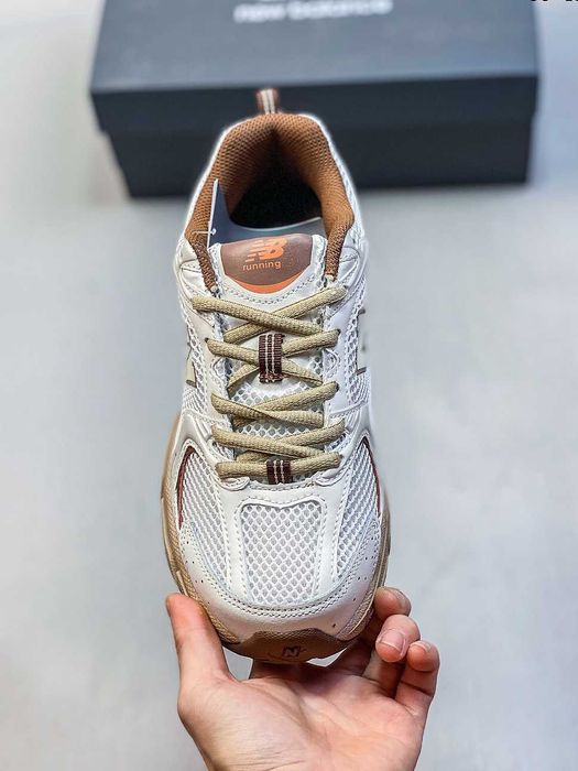 New Balance 530 R.40.5