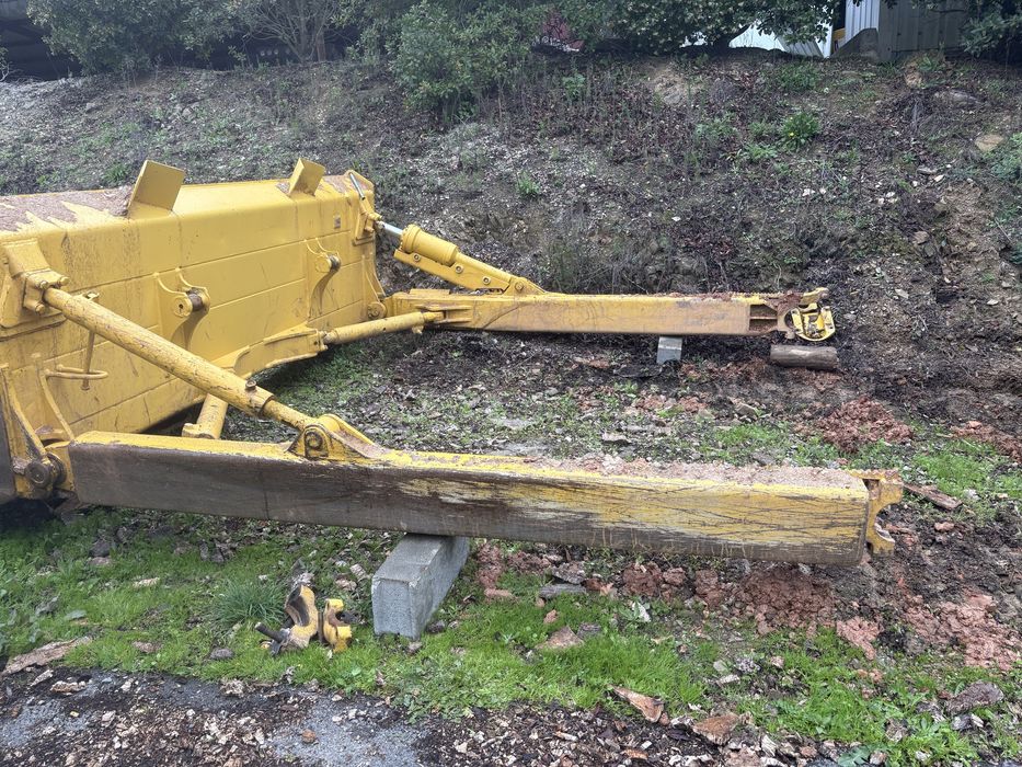 Lamina Bulldozer KomatsuD65