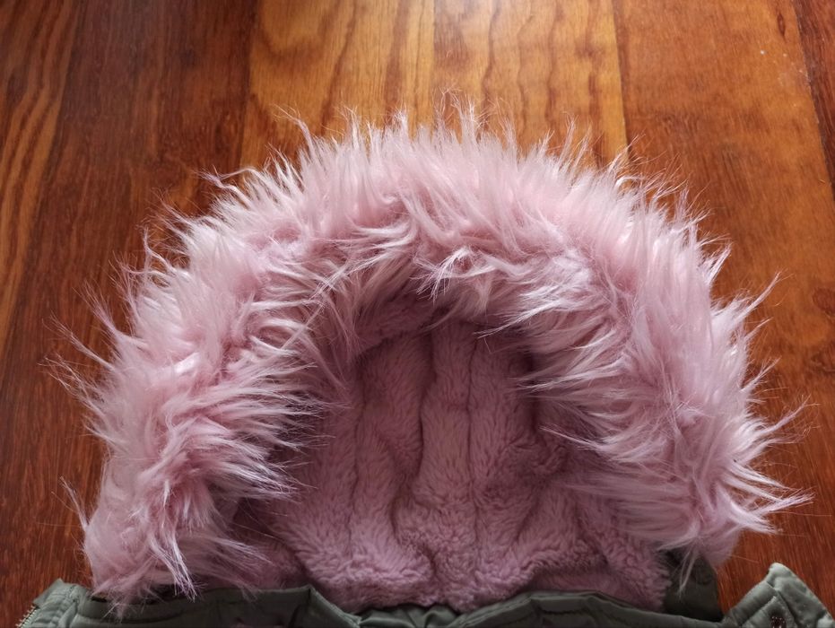 Casaco de menina 5/6 anos muito quentinho