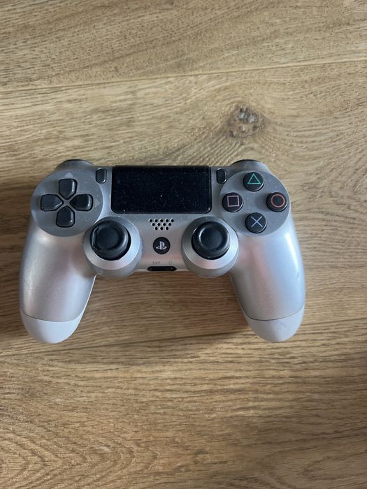 Konsola Sony PlayStation 4 Slim 500 GB