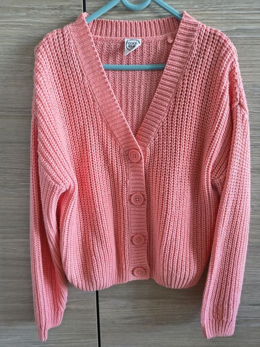 Sweter dziewczęcy rozm 140