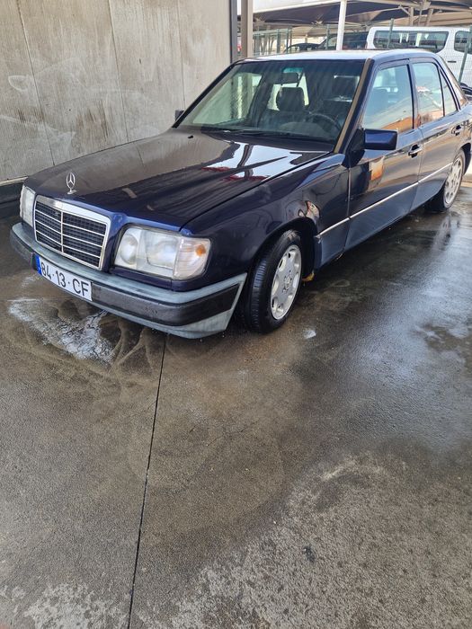 Mercedes-Benz 200