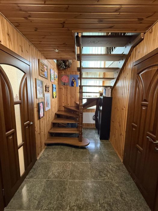 Сучасний будинок 110 м², 15 соток, до 10 км від міста