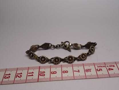 Przedwojenna srebrna bransoletka przekładane zapięcie 15,5 cm.