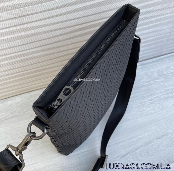 Мужская плетеная сумка кожаная B0ttegaVeneta