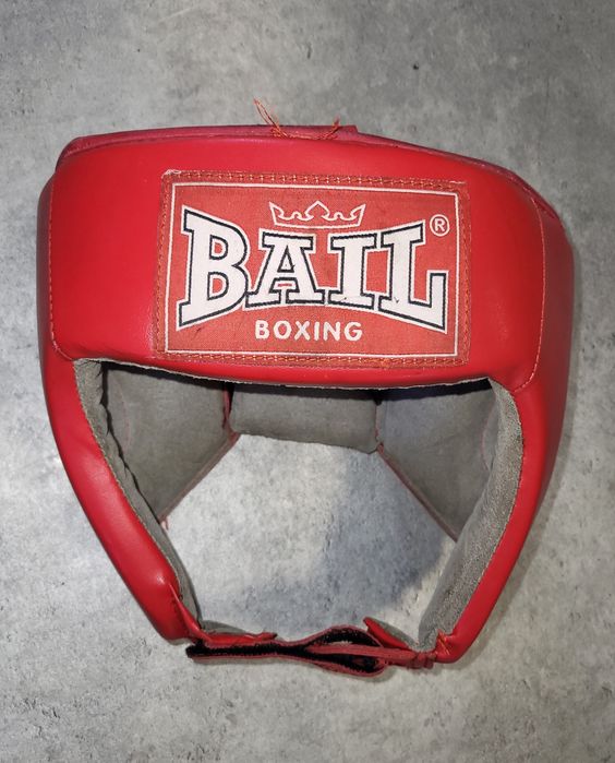 Kask sparingowy BAIL