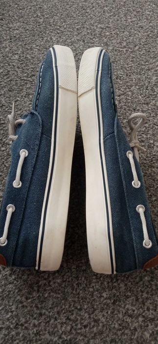 Buty, tenisówki r. 39