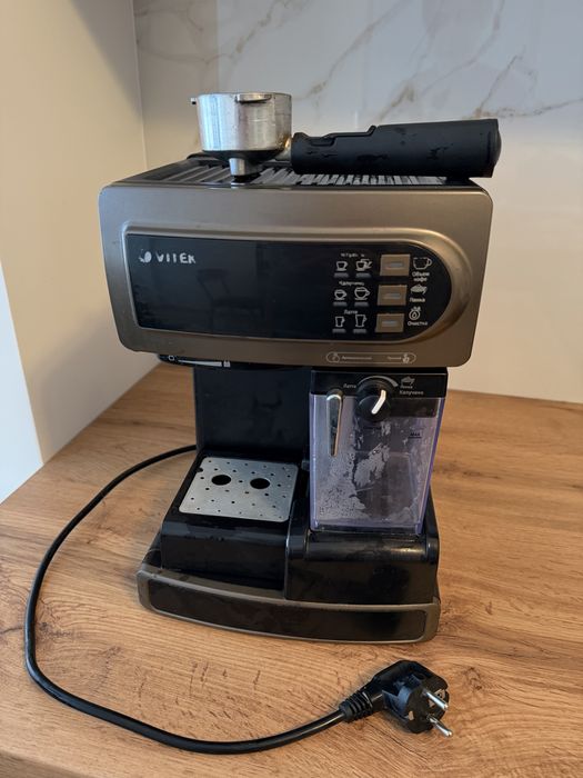 Рожкова кавоварка vitek