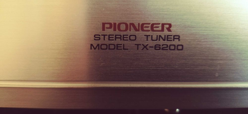 Tuner Pioneer TX-6200