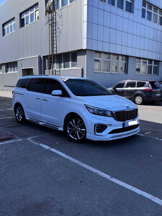 Kia Carnival   2019
