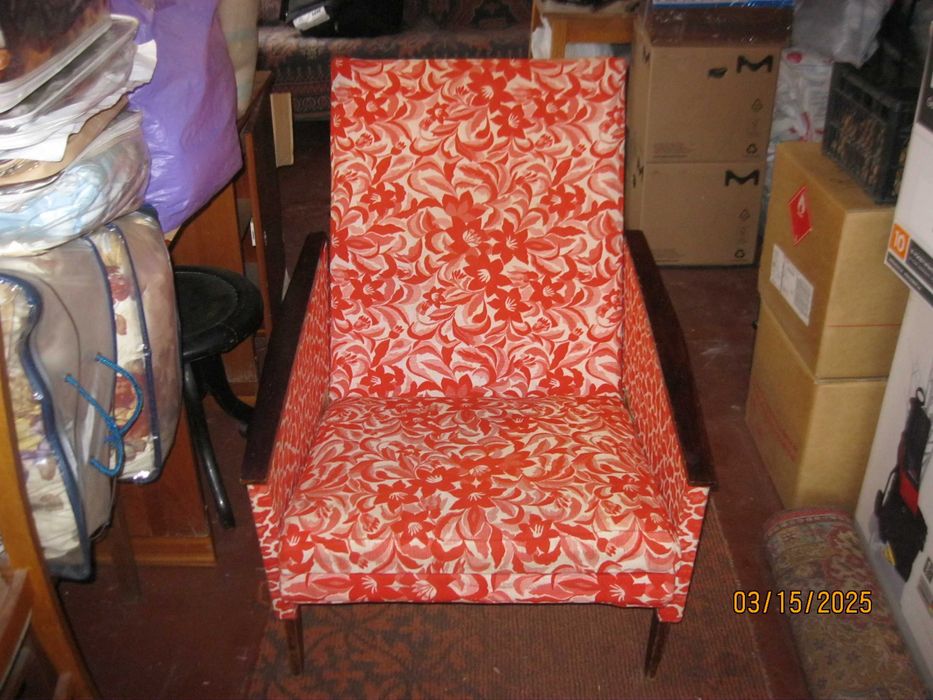 Продам кресло-кровать отреставрированное с матрасом