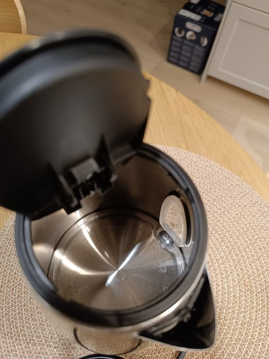 Czajnik elektryczny MOMERT pojemność 1 l