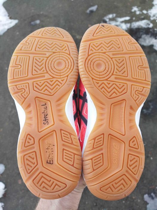 20 см кросівки для залу Asics Upcourt 3 GS зальные кроссовки