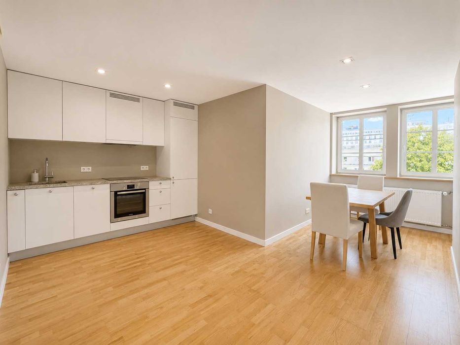 4 Pokoje Osobne | Klimatyzacja | Kuchnia z Salonem | METRO | Centrum | Balkon 13 m2